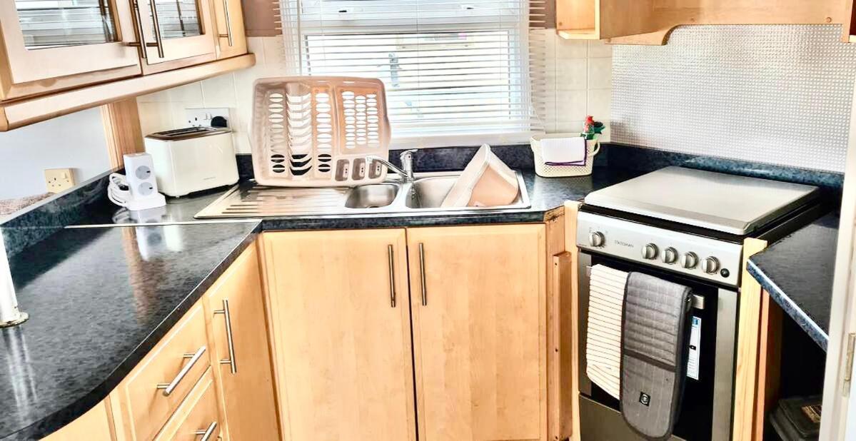Wrights Retreat 4 Lunan View St Cyrus Caravan Park Saint Cyrus Bagian luar foto